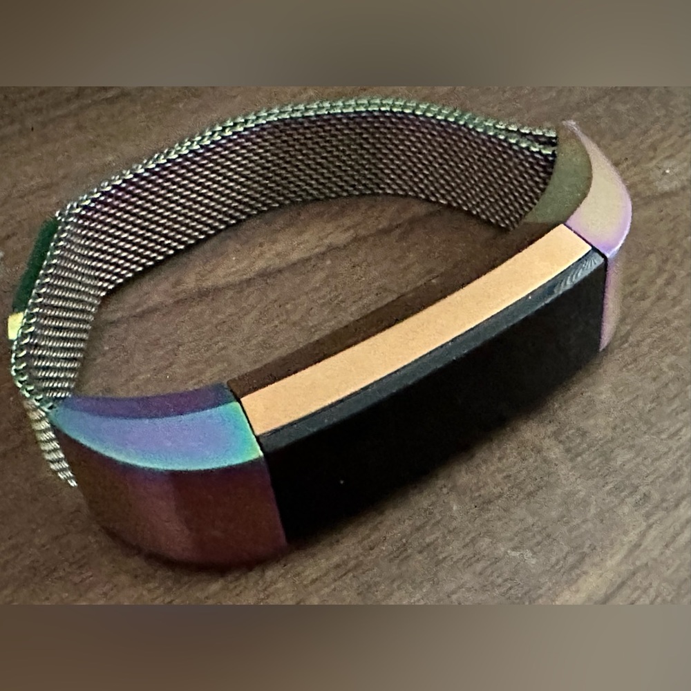 FITBIT - Holographic color magnetic band with strong clasp - rose gold color